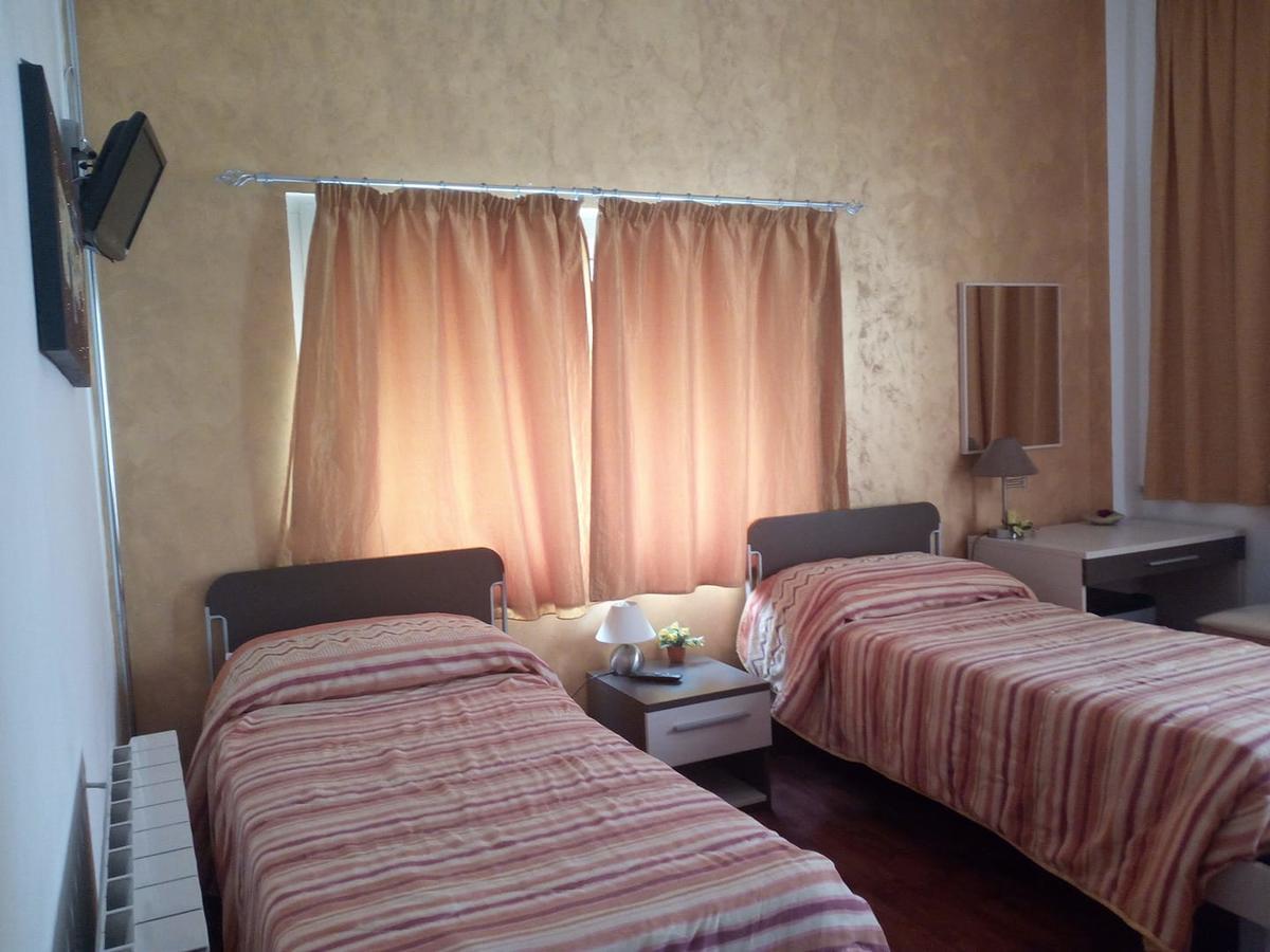Eurelios Bed & Breakfast Adrano Luaran gambar